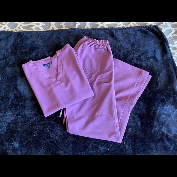 Scrubs - Picture 4 of 9